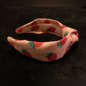 Strawberries knotted headband
